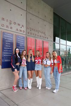 University of Arizona Gamma Phi Beta,   sorority, aesthetic photo ideas for instagram, photo ideas aesthetic, outfit inspo, outfit ideas, aesthetic pose ideas, game day outfit, football game outfit, college game day, basketball game day, basketball, baseball game day, baseball, game day fit inspo, game day fits, best friend photos, friends photo aesthetic, #college #universitylife #universityofarizona #uofa #collegestudent #collegegameday uofa, uofarizona, arizona, university of arizona Uofa Game Day Outfit, University Of Arizona Game Day Outfit, College Game Day Outfit Football, Friends Photo Aesthetic, Football Game Outfit College, Instagram Photo Ideas Aesthetic, U Of Arizona, Game Day Fits