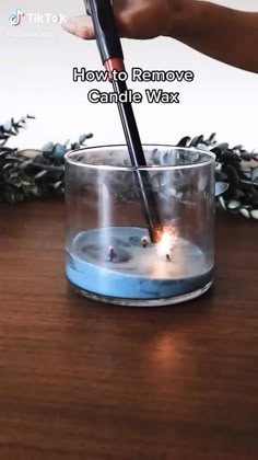 Candle Hacks, Candle Hack, Candle Wax Removal, Soya Mumu, Astuces Diy, Cleaning Tricks, Everyday Hacks, Household Cleaning Tips, Cleaning Organization