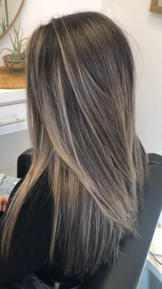 Blonde Highlights On Dark Hair, Summer Hair Highlights For Brunettes, Mushroom Hair, Black Hair Balayage, Brunettes Highlights, Highlights For Brunettes, Brown Hair Looks, Summer Hair Highlights, Brown Hair Inspo