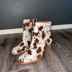 Brown Cow Print Booties | Never Worn | Size 9 | From A Smoke Free Home Hyland Cow, Cow Boots, Cow Shoes, Brown Cow Print, Brown Cow, Birthday Outfits, 10th Birthday, Cow Print, Birthday Outfit