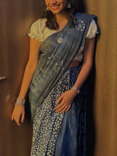 Blue tie dye saari 

#blue #saari #sari #saree #tiedye #tiedyetutorial #tiedyesaari #gujrati #gujratisaari #oxidizedjewelry #silverjewelleryindian #indianfashion Indian Embroidery, Indian Outfit, Tie Dye Shirt, Indie Fashion, Blue Tie, Blue Tie Dye, Indian Art, Indian Jewelry, Indian Fashion