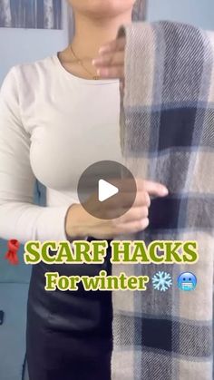 Scarves How To Wear, How To Tie A Scarf, Scarf Hacks, Viral Hacks, Ways To Tie A Scarf, Tie A Scarf, Winter Hacks, Star Spangled