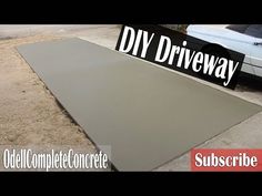 there is a sign that says diy driveway