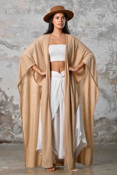 SAHMERAN Kimono Zhenabia, Image Oversized Bohemian Wrap Robe, Oversized Bohemian Wrap Kimono, Summer Shawl Kimono, Oversized Wrap Kaftan For Beach Cover-up, Oversized Wrap Kaftan For Festival, Oversized Shawl Kimono For Summer, One Size Beige Wrap Shawl, Beige Wrap Shawl, Bohemian Spring Wrap Shrug