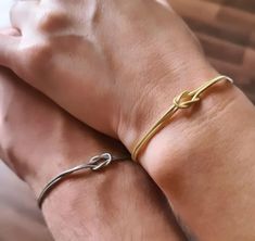 Description:   Love Knot Bracelet - Dainty Couple Bracelets -İnitial Bracelet - İnfinity Bracelet -  Sterling Silver Friendship  Jewelry - Best Friend Gift -  Gift for Couples - Love Knot Bracelet -   Personalized Bracelet   - Couples Jewelry   - Gift for mom - Love Knot Bracelet  -  Couple Bracelet -  Boyfriend Girlfriend Matching - Unisex Bracelet -  Love Knot Soulmate - Couples Bracelet - Birthday Gift - Bridesmaid Gift - Anniversary Gift - Valentines Gift -  --Our product is produced with ca Bracelet For Bf And Gf, Simple Couple Bracelets, Matching Gold Bracelets For Couples, Matching Bracelets Gold, Bracelet For Couples Matching, Promise Bracelet For Him, Boyfriend Jewelry Gifts, Boyfriend And Girlfriend Jewelry, Diy Jewelry For Boyfriend