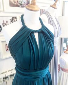 Infinity Dress Accessories, Convertible Dress Styles, Infinity Dress Ways To Wear, Infinity Dress Styles, Infinity Wrap Dresses, Infinity Dress Bridesmaid, Multiway Dress, Multi Way Dress, Dress Tutorials