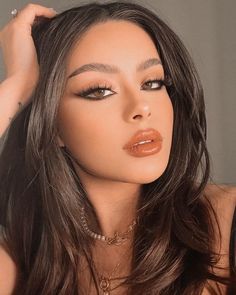 Classy Make Up Look, Makeup Looks Brown Eyes, Eyelashes For Hooded Eyes, Prom Eyes, Mekap Mata, Classy Makeup, Prom Eye Makeup, Prom Makeup Looks, Eyeshadow For Brown Eyes