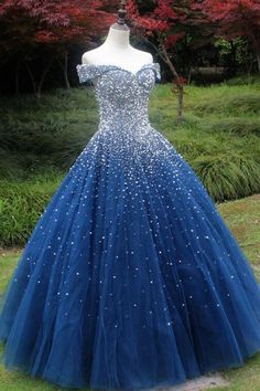 Blue Ball Gown Prom Dresses, Prom Dresses Puffy, Fantasy Palace, Formal Dress Blue, Mascarade Party, Blue Sweet 16, Quince Themes, Blue Ball Gown, Sweet 17