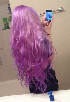 Dyed Hair Purple, Hair Color Crazy, Dyed Hair Inspiration, Pretty Hair Color, Manic Panic, Hair Stylies, Hair Color And Cut, Dye My Hair, Hair Dye Colors