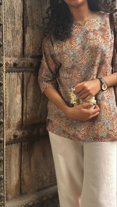 Indian Business Women Outfits, Short Kurtis, Kurtis Tops, Tops For Ladies