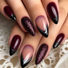 Contrast Nails, Vanessa Nails, Sassy Nails, Festival Nails, Nails Simple, Gorgeous Christmas, Christmas Nail Art, Types Of Nails, Christmas Nail