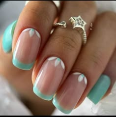 Nagel Tips, Short Acrylic Nails Designs, Short Nail Designs, Dipped Nails, Classy Nails, Fancy Nails, Chic Nails, Short Acrylic Nails, Flower Nails