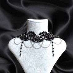 ▪ A stylish necklace that will suit your gothic style ❤🖤 Feminine, special design and handmade 🖤 ▪ 38 cm and adjustable 🖤 ▪ If you have any questions, I'll be happy to answer 💟 ▪ Avoid contact with perfume or other chemicals 🌿 Y2k Dark Aesthetic, Fairy Grunge Necklace, Wedding Accessories Necklace, Fairycore Necklace, Witchcraft Jewelry, Prom 23, Grunge Necklace, Jewelry Y2k, Dark Fairycore