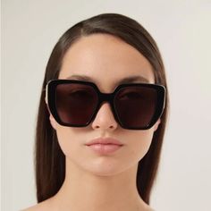 We Sell Only 100% New Authentic Luxury Eyewear With Full Package We Sell Since 2019 And Have Excellent Reputation. Brand: Gucci Sku122 Size: 54-19-145 Frame Material: Acetate Frame Color: Black Lens Color: Grey 100% Uv Protection Made In Italy Gucci Eyewear Included Certificate Of Authentic , Gucci Case, Bag And Cleaning Cloth Elegant Black Square Frame Sunglasses, Gucci Sunglasses For Evening Wear, Elegant Gucci Sunglasses For Evening, Chic Black Sunglasses For Formal Occasions, Chic Black Sunglasses For Evening, Designer Black Sunglasses, Gucci Black Sunglasses For Party, Modern Gucci Sunglasses For Evening, Luxury Black Gucci Sunglasses