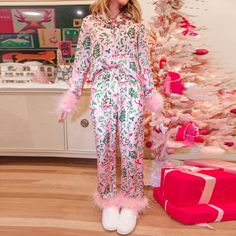 Everything About Christmas Should Be Extra Including Your Pajamas. Coordinating Pajama Set In Satin Style Polyester With Holly Branches Design And Pink Feathered Cuffs At The Wrist And Ankles. Make Christmas Morning Your Runway! Nwot & Unbranded. Stylish. Comfortable. Boujie! Oh So Fabulous Just Like You!!!! Ready To Ship. I Can Ship Same Day If You Order By Noon Cst. Christmas Lounge, Holly Print, Shirt Collar Styles, Pink Holiday, Party Kleidung, Traje Casual, Size Chart For Kids, Cute Pajamas, Holiday Prints