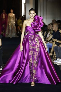 Zuhair Murad Fall 2022, Rami Al Ali, Abed Mahfouz, Valentin Yudashkin, Elie Saab Couture, Julien Macdonald, Stephane Rolland, Tony Ward