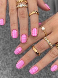 Minimalist Gel Nails Bubblegum Pink Nails, Pink White Nails, Baby Pink Nails, Korean Nail Art, Pink Manicure, Plaid Nails, Minimalist Nail Art