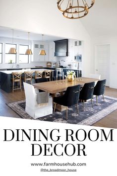 Dining Room Decor Black And White Modern Farmhouse, Beautiful Dining Room Decor, White Modern Farmhouse, Dining Room Decor Ideas, Beautiful Dining Rooms, Stylish Tables