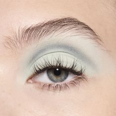 White Eyeshadow Looks, Mint Eyeshadow, Interview Makeup, Palette Green, Trilogy Tour, High Pigment Eyeshadow, Lip Gloss Shades, Makeup Steps, White Eyeshadow