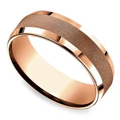 men's wedding band in rose gold with mesh design on the outside and inside