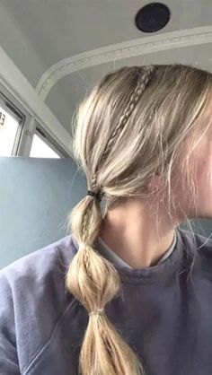 Cute Updos For School Easy, Soccer Hairstyles, Girly Hairstyles, Basketball Hairstyles, Hairstyle Easy, Medium Hair Styles For Women, Inspo Hair