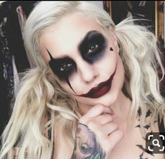 Best Scary Halloween Costumes, Scary Halloween Costumes Ideas, Hallowen Schminke, Halloween Costumes Ideas For Women, Halloween Costumes Women Scary, Fete Emo, Halloween Makeup Clown, Makeup Clown, Halloween Make-up Looks