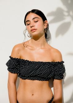 Christina Nadin Beauty Face, Crop Tops, Photography, Women's Top, Beauty