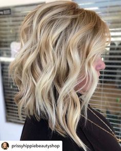 Mid Length Loose Waves, Long Bobs Haircuts For Thick Hair, Mid Length Hair By Hair Pattern, Modern Haircuts For Medium Hair, Med Lob Haircut, Blond Lob Haircut Shoulder Length, Shoulder Length Long Layers Haircut, Medium Length Hair With Waves, Blonde Long Bob With Layers