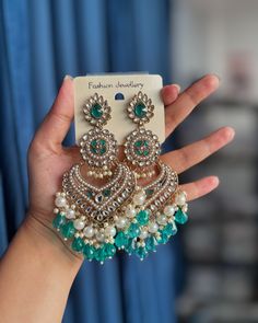 Hansika Kundan Earrings 😍 Back in stock ❤️ ₹550/- Free shipping In India Dm us for orders Jhumka Designs, Queen Jewelry, Silver Jewelry Earrings, Handmade Fashion Jewelry, India Jewelry, Girly Accessories