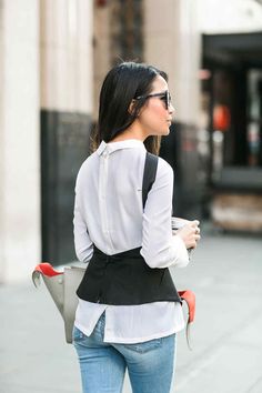 what s a chicness!!! Wendy Nguyen, Backless Vest, Lookbook Casual, Equipment Blouse, Casual Oufits, Wendy's Lookbook, Dandy Style, Celine Accessories, Colour Combinations Fashion