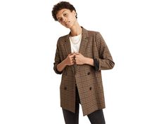 Madewell Caldwell Double-Breasted Blazer - Women's Jacket : Grove Houndstooth Seed Khaki : The Madewell Caldwell Double-Breasted Blazer offers a slouchy regular fit in a lovely plaid finish. A luxe Italian fabric boasts a '70s-inspired look. Notched lapel with a double button front. Long sleeves and hand pockets. 49% polyester, 49% viscose, 2% elastane; Lining: 100% polyester. Dry clean. Imported. Measurements: Length: 28 in Chest Measurement: 40 in Sleeve Length: 26 1 2 in Product measurements Plaid Blazer Outfit, Madewell Outfits, Madewell Jacket, Minimal Wardrobe, Best Blazer, Stylish Fall Outfits, Wardrobe Pieces, Blazer Outfit, 70s Inspired