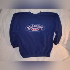 Vintage Billabong Surfer Sweatshirt Size Large. Tape Measurements Are 24 1/2" Armpit To Armpit, 27 1/2" Length, And 21" Sleeve. Tiny Hole On Front Of Shirt, See Photos. Sku:12 Surfer Sweatshirt, Billabong Shirts, Vintage Billabong, Surf Club, Shirts Vintage, Billabong, Red Blue, Red And Blue, Tee Shirts