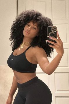 Megan Thee Stallion, Big Hair, Brown Skin, Instagram Foto, Black Is Beautiful, Body Goals, Hair Goals, Pretty People, Hair Inspiration