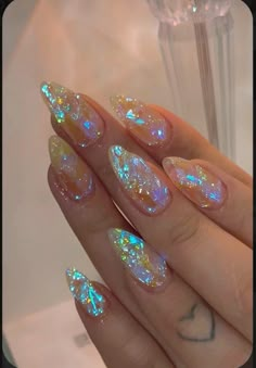 Sparkly Summer Nails, Holographic Nail Designs, Classy Nail Art Ideas, Opal Nails, Festive Nail Designs, Glittery Nails, Nail Swag, Festival Nails, Sparkly Nails