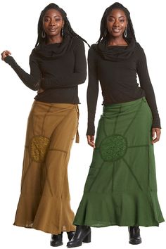 DESCRIPTION JUSKSO: Cotton Jute long wrap skirt with sun applique. ██ ONE SIZE - FROM UK 6 to 16 (USA 2 to 12)  ██ WRAP AROUND STYLE (it can be tied to achieve best fitting for all shapes). ██ MEASUREMENTS: PLEASE CHECK DRAWINGS IN THE GALLERY ██ ASSORTED COLOURS (pls select at checkout). It is very feminine, yet comfortable. Made of cotton and jute. Add me to your favourites list! ██ Check out the other items in my shop: https://www.etsy.com/uk/shop/Gekkoonline?ref=si_shop discounts on multiple shippings, thanks for visiting! PLEASE NOTE - IMPORTANT TO KNOW:   MEASUREMENTS: - Measurements are given for each item and they are linear measurement.  Double it up where needed.   - Measurements are given for each item. Please allow 1 to 2 cm error due to manual measurement and to the type of fa Sun Applique, Long Wrap Skirt, Favourites List, Paisley Flower, Festival Skirts, Handwoven Fabric, Fairy Dress, Lace Pattern, Goa