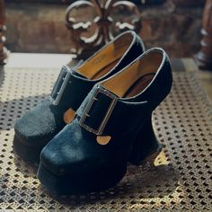 Rare John Fluevog Original Platform Munsters, In Great Shape. Black Suede With Metal Fastening. Size 7. These Are Very Hard To Find. I Am Open To Offers, Thank You! <3 #Fluevogmunsters #Munsterplatforms #Johnfluevog #Rarefluevog #Platforms John Fluevog Shoes, Fluevog Shoes, John Fluevog, Black Suede, Shoes Women Heels, Shoes Heels, Shoe Accessories, Size 7, Women Accessories