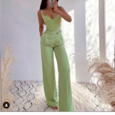 Zara Wide Leg Pants, Green, Size Small, Nwt Spring High Waist Pantsuit For Night Out, Chic Green Pants For Summer, Elegant Green Bottoms For Spring, Chic Green Summer Pants, Chic Green Wide Leg Pants For Summer, Fitted Pants With Pockets For Summer, Elegant Green Summer Bottoms, Elegant Green Spring Bottoms, Chic High-waisted Summer Jumpsuits