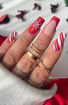 Christmas Nail Ideas, Unghie Sfumate, Candy Cane Nails