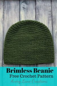 a crocheted beanie with the text brimless beanie free crochet pattern