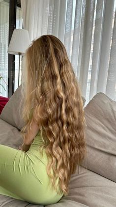 Hair Stylist Life, Beautiful Long Hair, Hair Envy, Dream Hair, Long Curly Hair