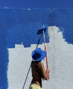 Everything Is Blue, Blue Aura, Feeling Blue, Amalfi Coast, Blue Aesthetic, Aesthetic Photo, Santorini, Shades Of Blue