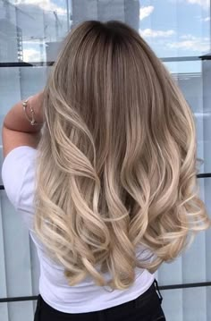 Beige Blonde Hair, Dirty Blonde Hair, Hair Color Techniques, Balayage Hair Blonde