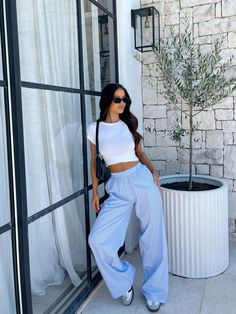 Europe Outfits, Vacay Outfits, Casual Outfit Inspiration, Uni Outfits, Girls Sleepwear, Mode Inspo, Summer Fashion Outfits, Blue Line, Looks Vintage