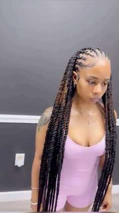 @ad0reamiya Invisible Twist Locs, Styles With Dreads For Women, Locs And Bundles, Picture Day Loc Styles, Two Stands Hairstyles Locs, Locs With Ponytail, Women Long Loc Styles, Summer Locs Styles, Loc Styles Beads