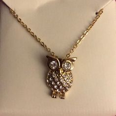 New. Never Worn Costume Crystal Owl Necklace With Adjustable Chain. Owl Necklace, Blue Bloods, Womens Jewelry Necklace, Womens Sizes, Jewelry Necklaces, Women Jewelry, Chain, Crystals, Blue