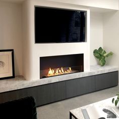 EcoSmart Fire Bioethanol Fireplace EcoSmart Fire Single Sided Bioethanol Fireplace Fire Installation, Zero Clearance Fireplace, Best Kitchen Design, Feature Wall Living Room, Fireplace Tv Wall, Living Tv, Bioethanol Fireplace, Fireplace Insert, Living Room Decor Fireplace