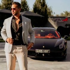 Tristan Tate, Escape The Matrix, Black Suit Men, Create A Business, Classy Outfits Men, Successful Men, The Matrix, Perfect Life, Mens Fashion Summer