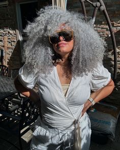 15 Photos of Dreamy Silver Curly Hair Shoulder Length Curls, Beautiful Curls, Twist Out