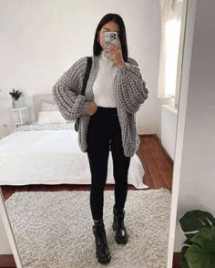 Lederhosen Outfit, Outfit Mujer, Cute Winter Outfits, Causual Outfits, 가을 패션, Outfit Inspo Fall, Looks Style, Mode Inspiration