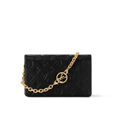 LOUIS VUITTON® - Pochette Coussin - Black Louis Vuitton New Bags, Popular Designer Bags, Black Louis Vuitton Bag, Louis Vuitton Handbags Black, Lv Clutch, Pochette Louis Vuitton, Black Louis Vuitton, Louis Vuitton Clutch, Louis Vuitton Official Website